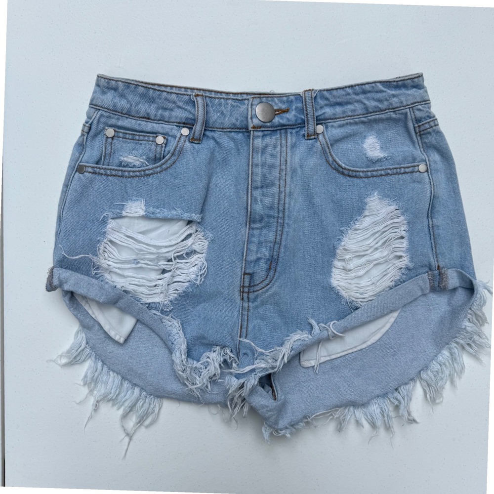 Caffeine Cutoff Jean Shorts Womens Size M Light Blue Good Distressed Button Fly